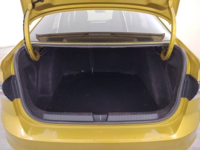 Volkswagen Virtus Topline AT Second-hand 2022 Volkswagen Virtus Topline AT for sale in Coimbatore-9