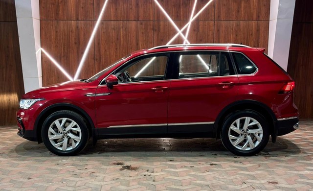 Second-hand 2022 Volkswagen Tiguan 2.0 TSI Elegance BSVI for sale in Madurai-3