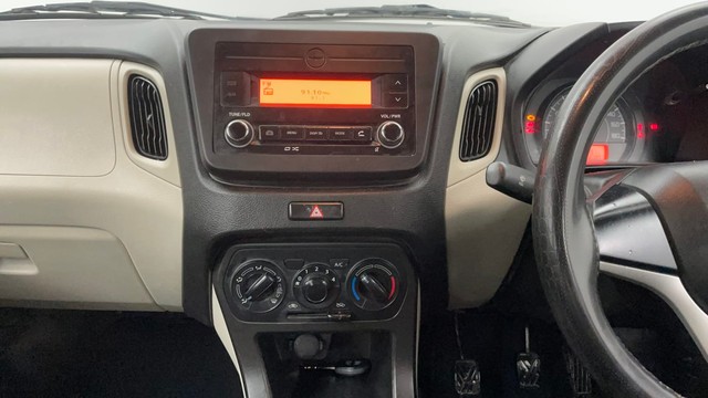 Second-hand 2021 Maruti Wagon R VXI CNG for sale in Jaipur-28