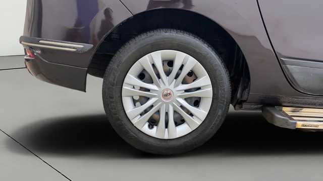 Second-hand 2015 Renault Lodgy 85PS RxL for sale in Hyderabad-24