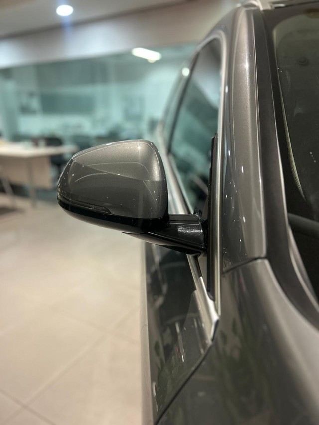 Second-hand 2024 BMW iX1 xDrive30 M Sport for sale in Gurgaon-4