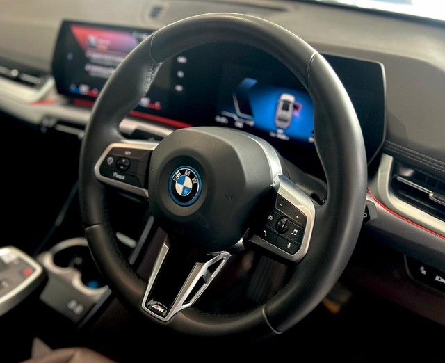 Second-hand 2024 BMW iX1 xDrive30 M Sport for sale in Gurgaon-21