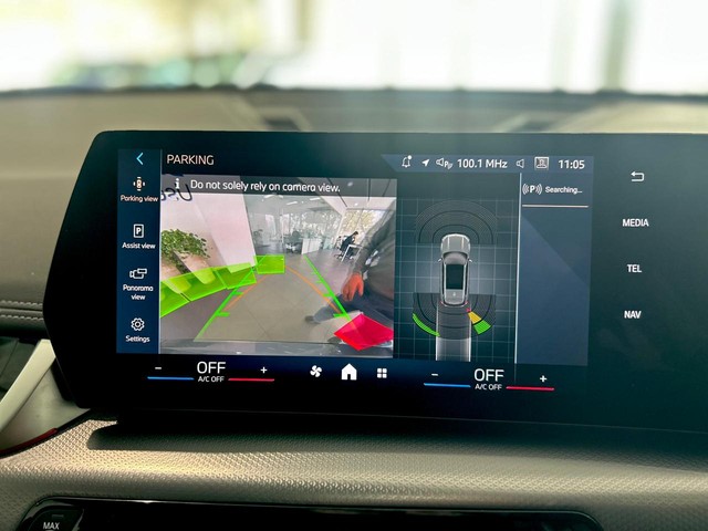 Second-hand 2024 BMW iX1 xDrive30 M Sport for sale in Gurgaon-30