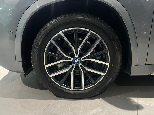 Second-hand 2024 BMW iX1 xDrive30 M Sport for sale in Gurgaon-7