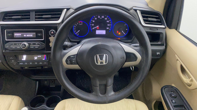 Second-hand 2018 Honda Brio 1.2 S Option MT for sale in Gulbarga-12