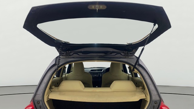 Second-hand 2018 Honda Brio 1.2 S Option MT for sale in Gulbarga-20