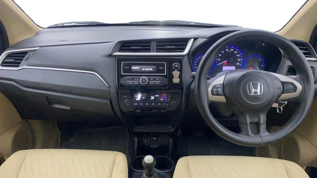 Second-hand 2018 Honda Brio 1.2 S Option MT for sale in Gulbarga-10