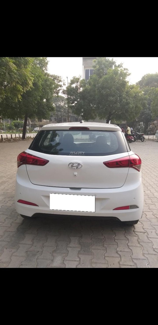 Second-hand 2016 Hyundai i20 Sportz 1.2 for sale in Ludhiana-4