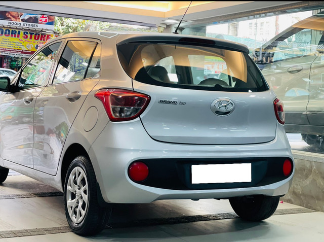 Second-hand 2018 Hyundai Grand i10 1.2 Kappa Magna BSIV for sale in Kolkata-5