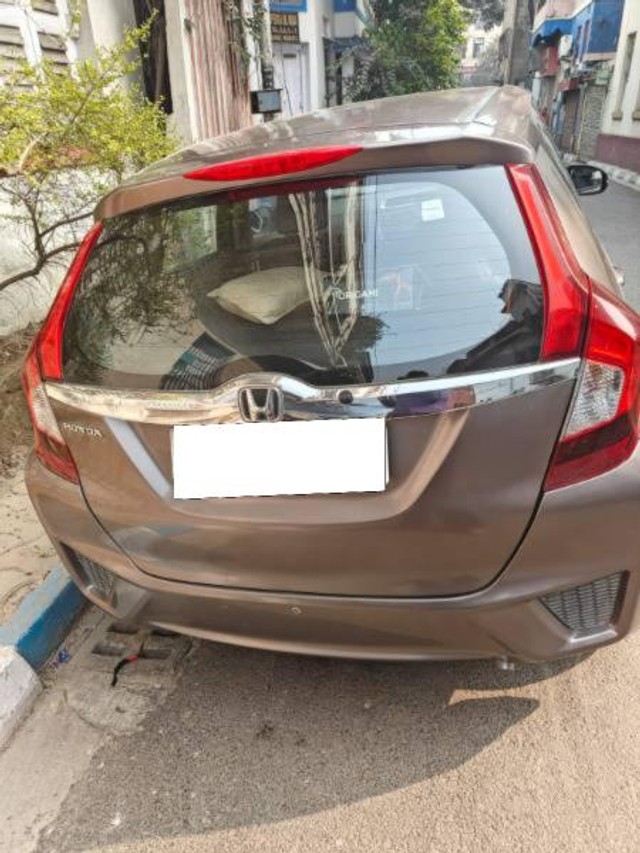 Second-hand 2016 Honda Jazz 1.2 S i VTEC for sale in North 24 Parganas-2