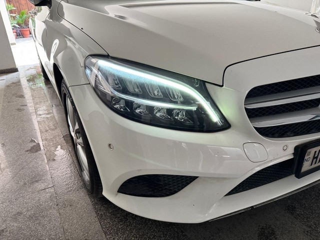 Second-hand 2019 Mercedes-Benz C-Class Progressive C 220d for sale in New Delhi-17