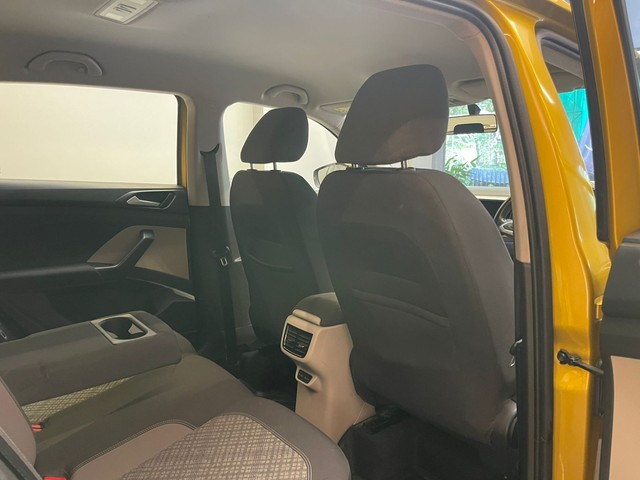 Second-hand 2022 Volkswagen Taigun 1.0 TSI Highline AT BSVI for sale in Mumbai-7