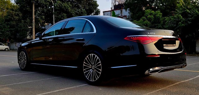 Second-hand 2022 Mercedes-Benz S-Class S450 4Matic BSVI for sale in New Delhi-2