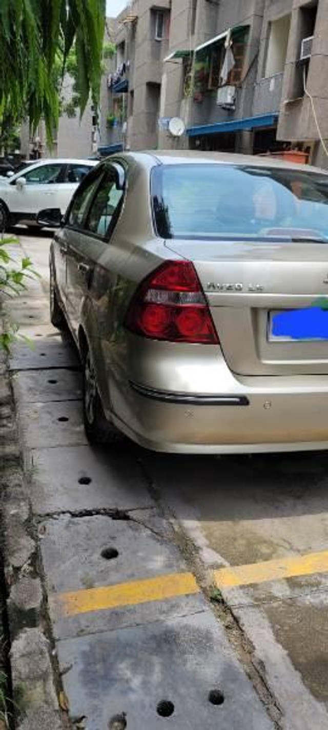 Second-hand 2011 Chevrolet Aveo 1.4 LS BSIV for sale in New Delhi-9
