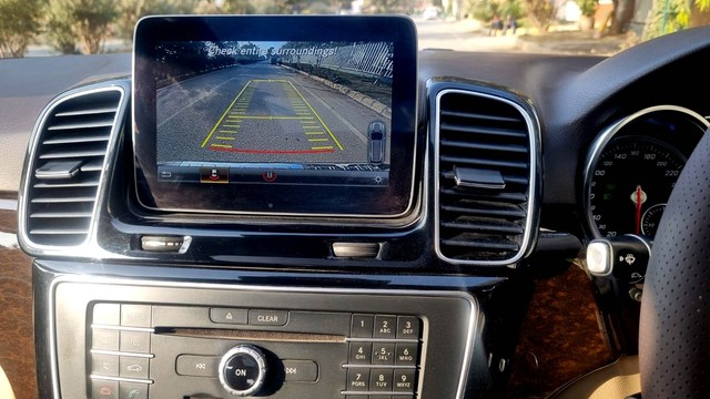 Second-hand 2018 Mercedes-Benz GLE 250d for sale in New Delhi-12