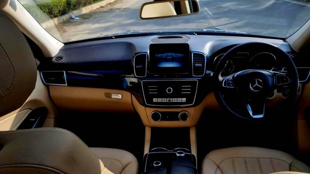 Second-hand 2018 Mercedes-Benz GLE 250d for sale in New Delhi-13