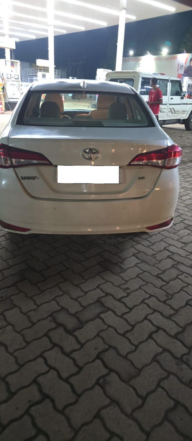 Second-hand 2018 Toyota Yaris VX CVT BSIV for sale in Durg-1