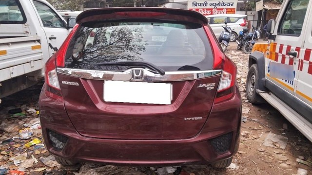 Second-hand 2017 Honda Jazz 1.2 V AT i VTEC for sale in Varanasi-1