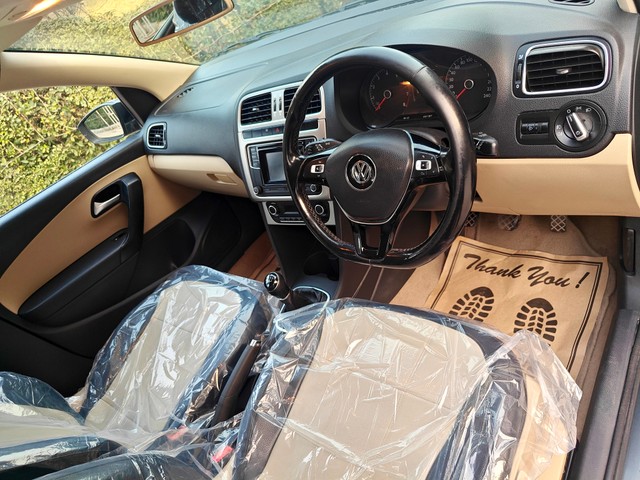 Second-hand 2017 Volkswagen Polo 1.2 MPI Highline for sale in Gurgaon-8