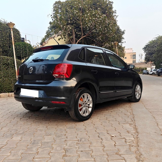Second-hand 2017 Volkswagen Polo 1.2 MPI Highline for sale in Gurgaon-10