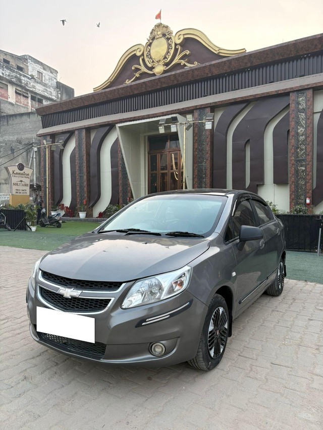 Chevrolet Sail 1.2 Base Second-hand 2013 Chevrolet Sail 1.2 Base for sale in New Delhi-3
