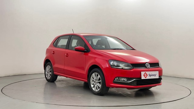 Second-hand 2016 Volkswagen Polo Petrol Highline 1.2L for sale in Mysore-1