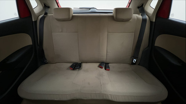 Second-hand 2016 Volkswagen Polo Petrol Highline 1.2L for sale in Mysore-29