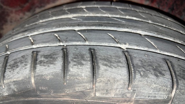 Second-hand 2016 Volkswagen Polo Petrol Highline 1.2L for sale in Mysore-34