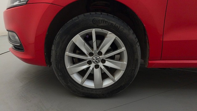 Second-hand 2016 Volkswagen Polo Petrol Highline 1.2L for sale in Mysore-20