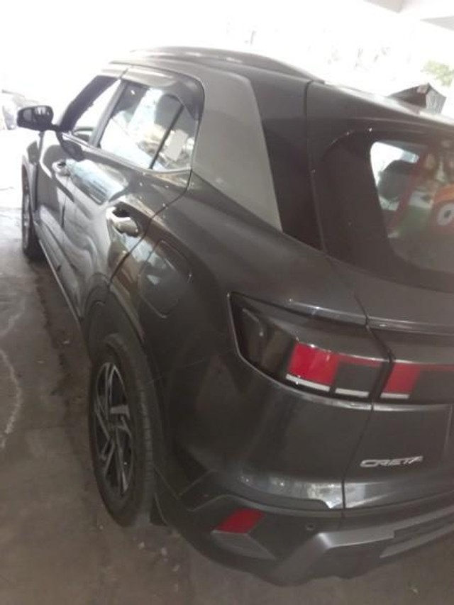 Second-hand 2024 Hyundai Creta SX (O) iVT for sale in Pune-11