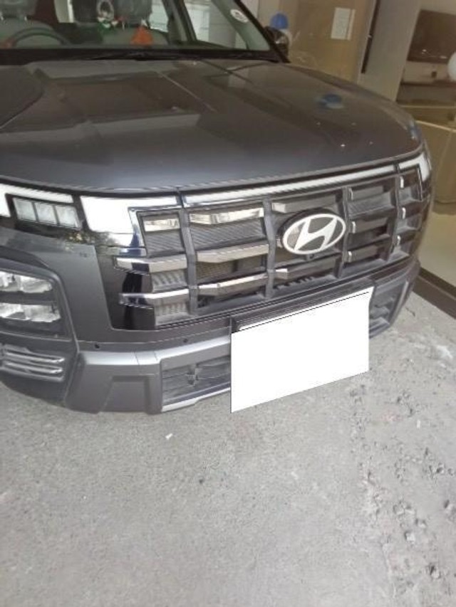 Second-hand 2024 Hyundai Creta SX (O) iVT for sale in Pune-10