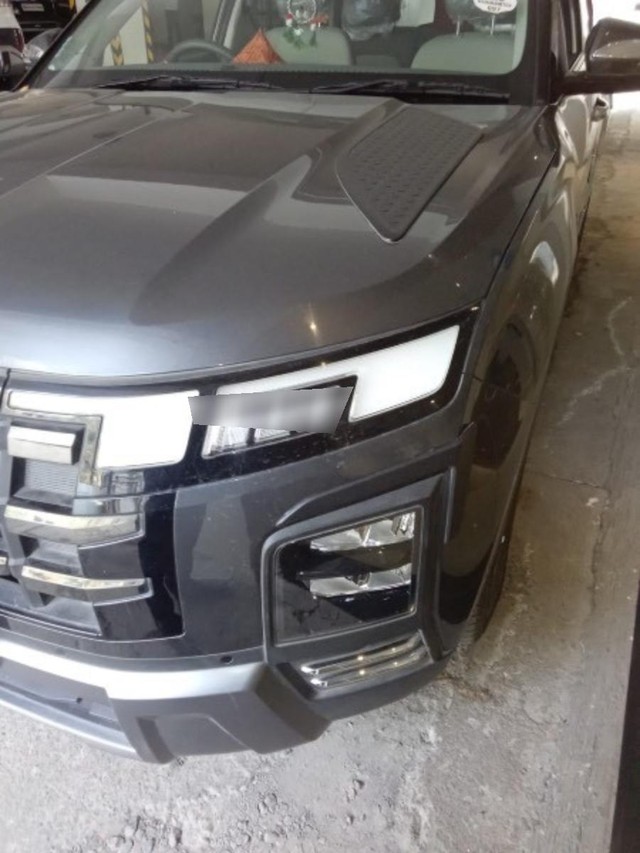 Second-hand 2024 Hyundai Creta SX (O) iVT for sale in Pune-9