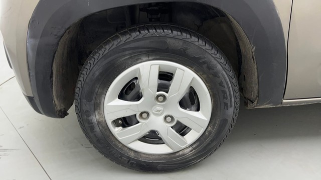 Second-hand 2016 Renault KWID RXT for sale in Ghaziabad-20