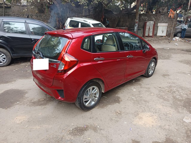 Second-hand 2018 Honda Jazz VX CVT for sale in New Delhi-9