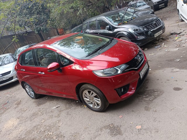 Second-hand 2018 Honda Jazz VX CVT for sale in New Delhi-4