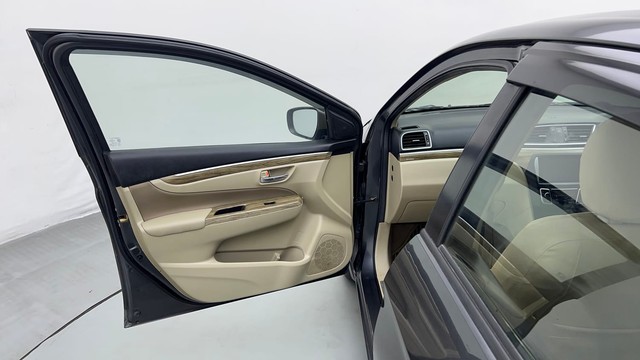 Second-hand 2022 Maruti Ciaz 1.4 Zeta for sale in Noida-28
