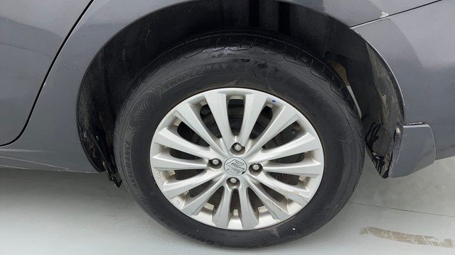 Second-hand 2022 Maruti Ciaz 1.4 Zeta for sale in Noida-19