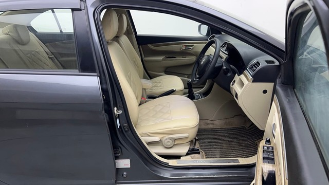 Second-hand 2022 Maruti Ciaz 1.4 Zeta for sale in Noida-15