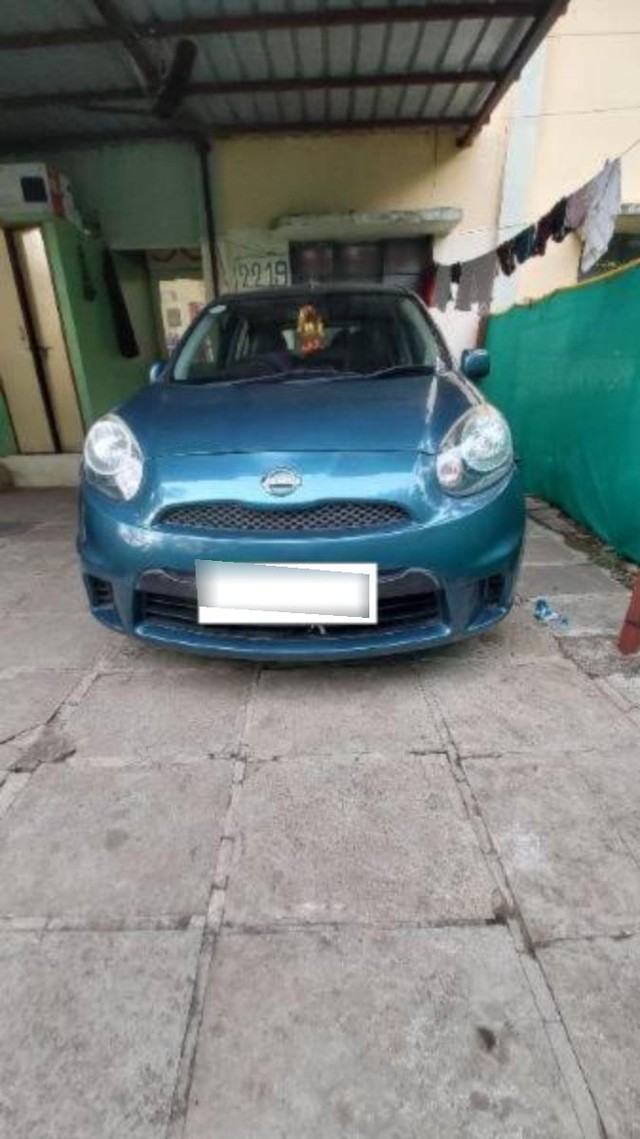 Second-hand 2015 Nissan Micra Active XV Petrol for sale in Medak District-3