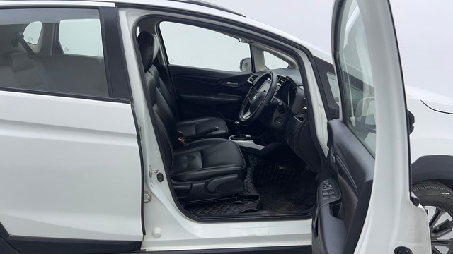 Second-hand 2021 Honda WR-V i-DTEC S for sale in New Delhi-15