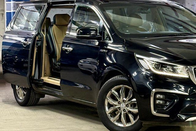 Kia Carnival Limousine Second-hand 2020 Kia Carnival Limousine for sale in Mumbai