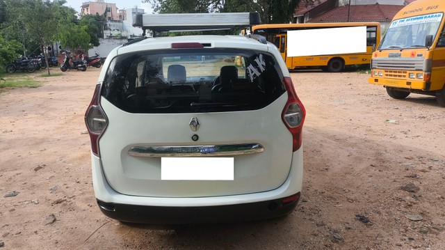 Second-hand 2015 Renault Lodgy Stepway Edition 7 Seater for sale in Hyderabad-9