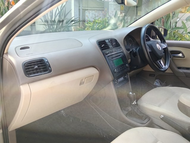 Second-hand 2016 Skoda Rapid 1.5 TDI AT Style Plus for sale in Bangalore-9