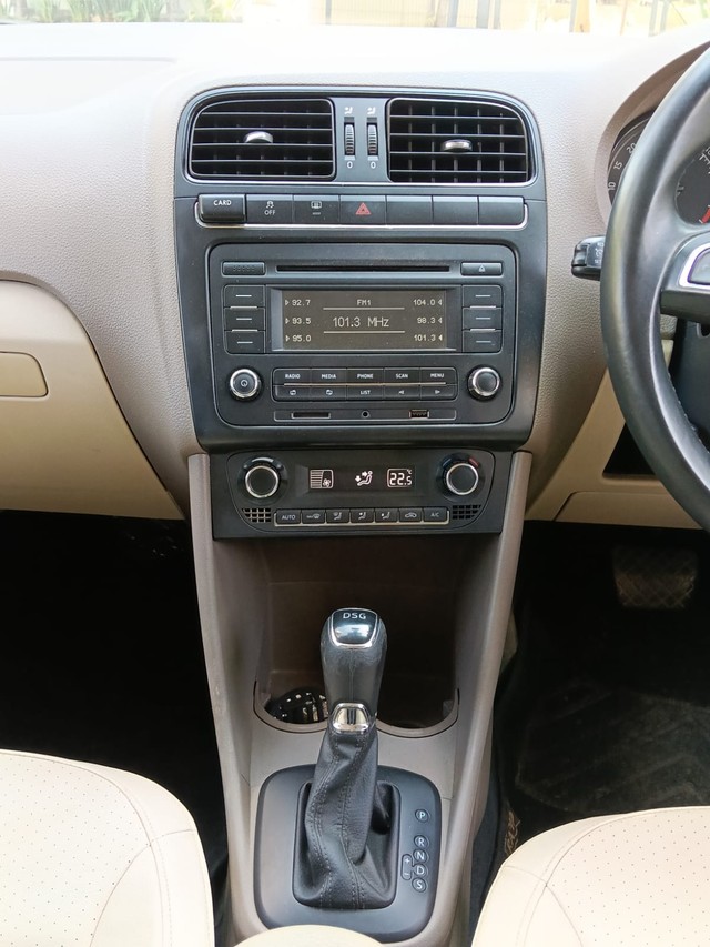 Second-hand 2016 Skoda Rapid 1.5 TDI AT Style Plus for sale in Bangalore-17