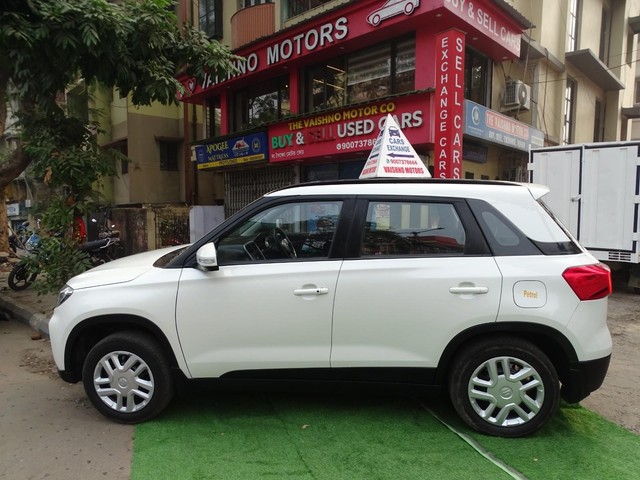 Second-hand 2021 Maruti Suzuki Vitara Brezza VXI for sale in Kolkata-10