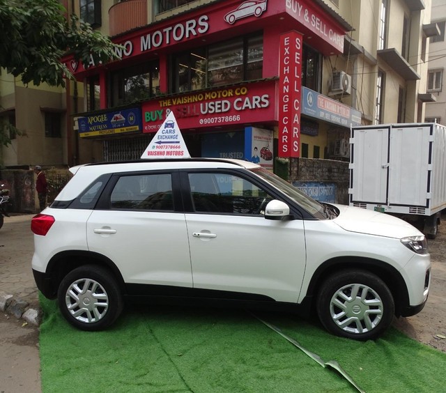 Second-hand 2021 Maruti Suzuki Vitara Brezza VXI for sale in Kolkata-7