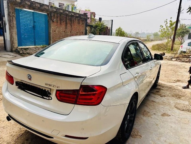Second-hand 2013 BMW 3 Series 320d Sport Line for sale in Lucknow-8