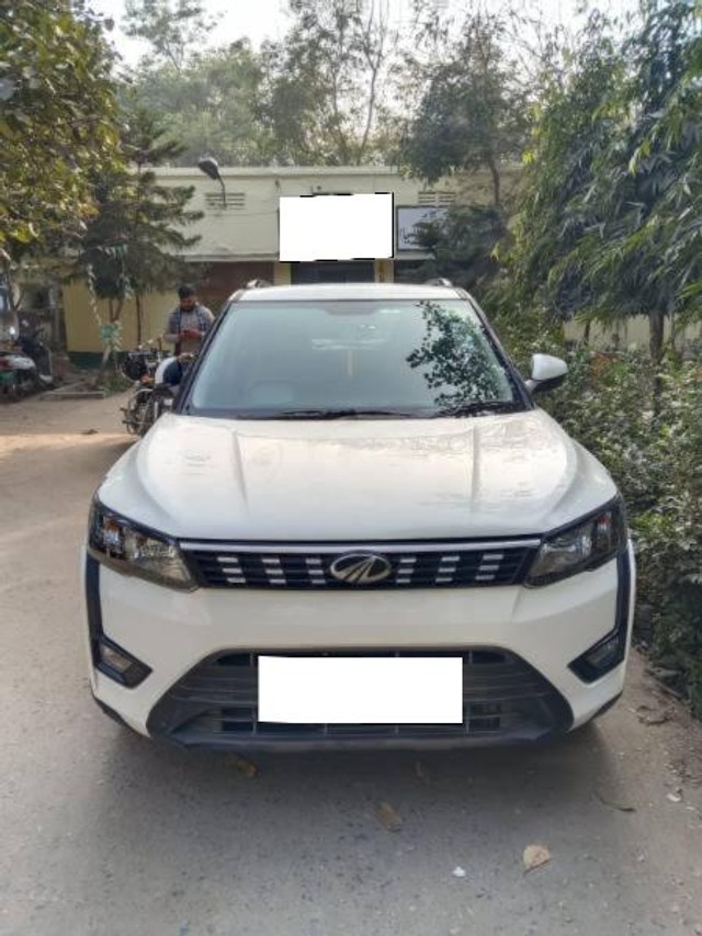 Second-hand 2022 Mahindra XUV300 W6 Diesel Sunroof BSVI for sale in Gaya-7