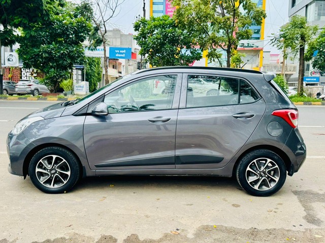 Second-hand 2019 Hyundai Grand i10 1.2 Kappa Sportz BSIV for sale in Vadodara-3