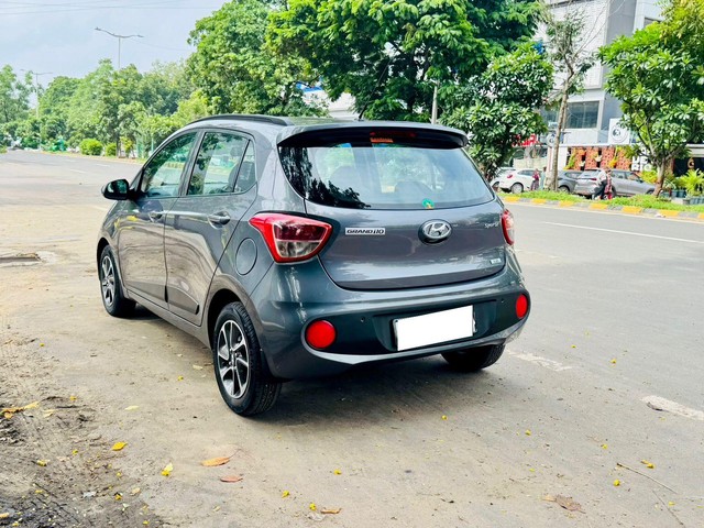 Second-hand 2019 Hyundai Grand i10 1.2 Kappa Sportz BSIV for sale in Vadodara-9
